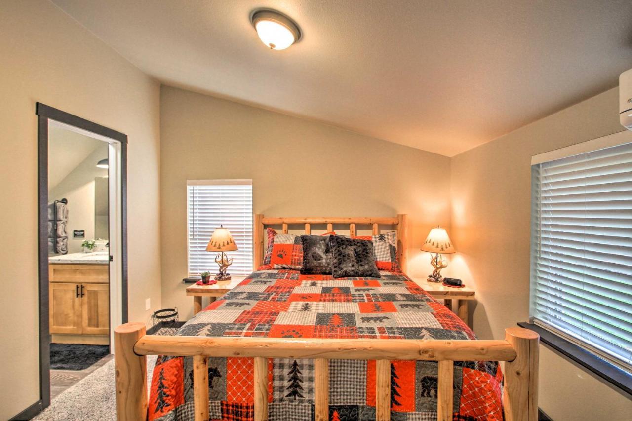 Holiday home Cozy - 5 Miles To Mt Rainier National Park!