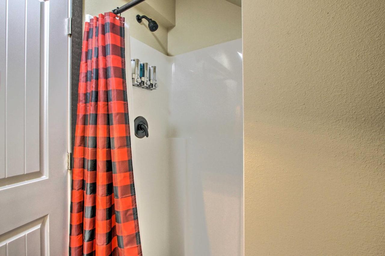 Cozy - 5 Miles To Mt Rainier National Park! Holiday home